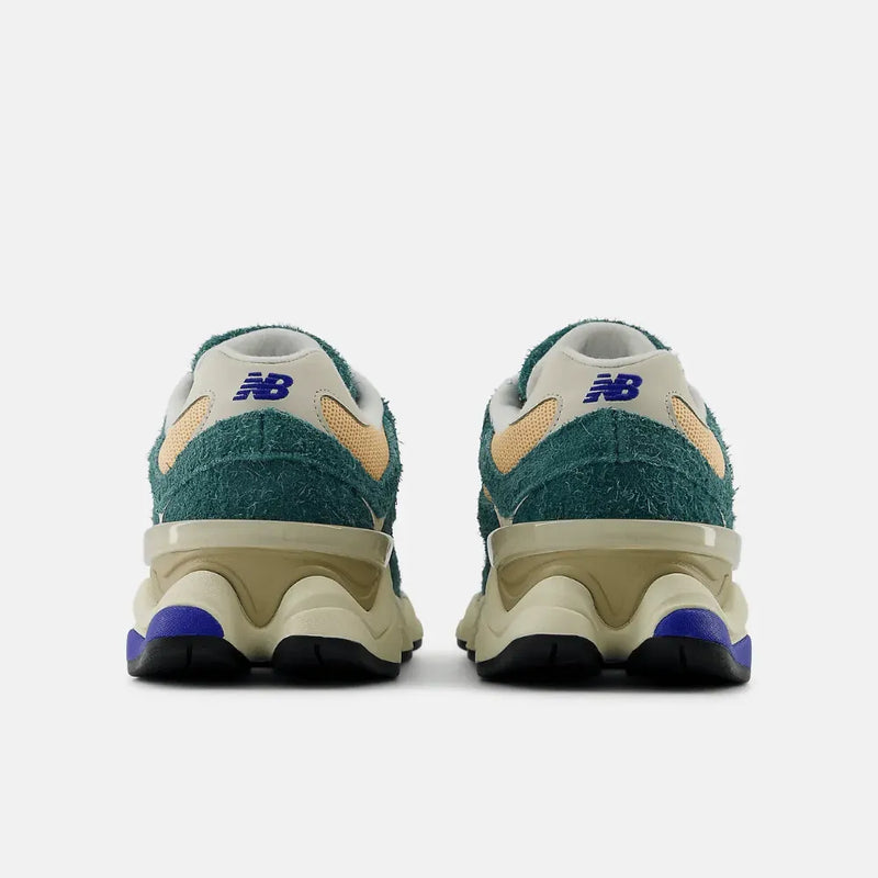 New Balance 9060 New Spruce Peach Blossom Team Royal