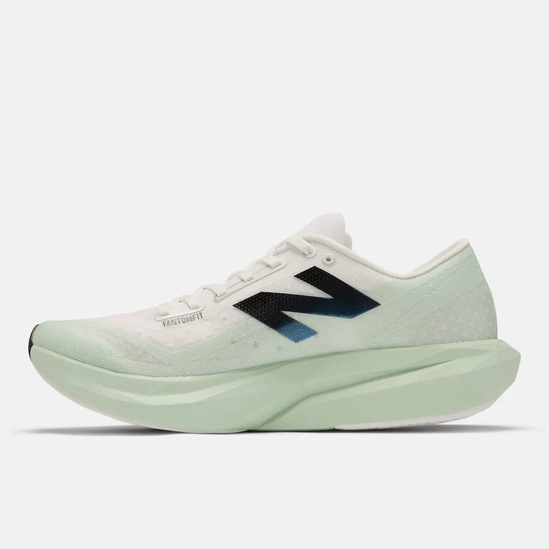 Tênis New Balance Fuelcell Rebel V4 Verde Claro